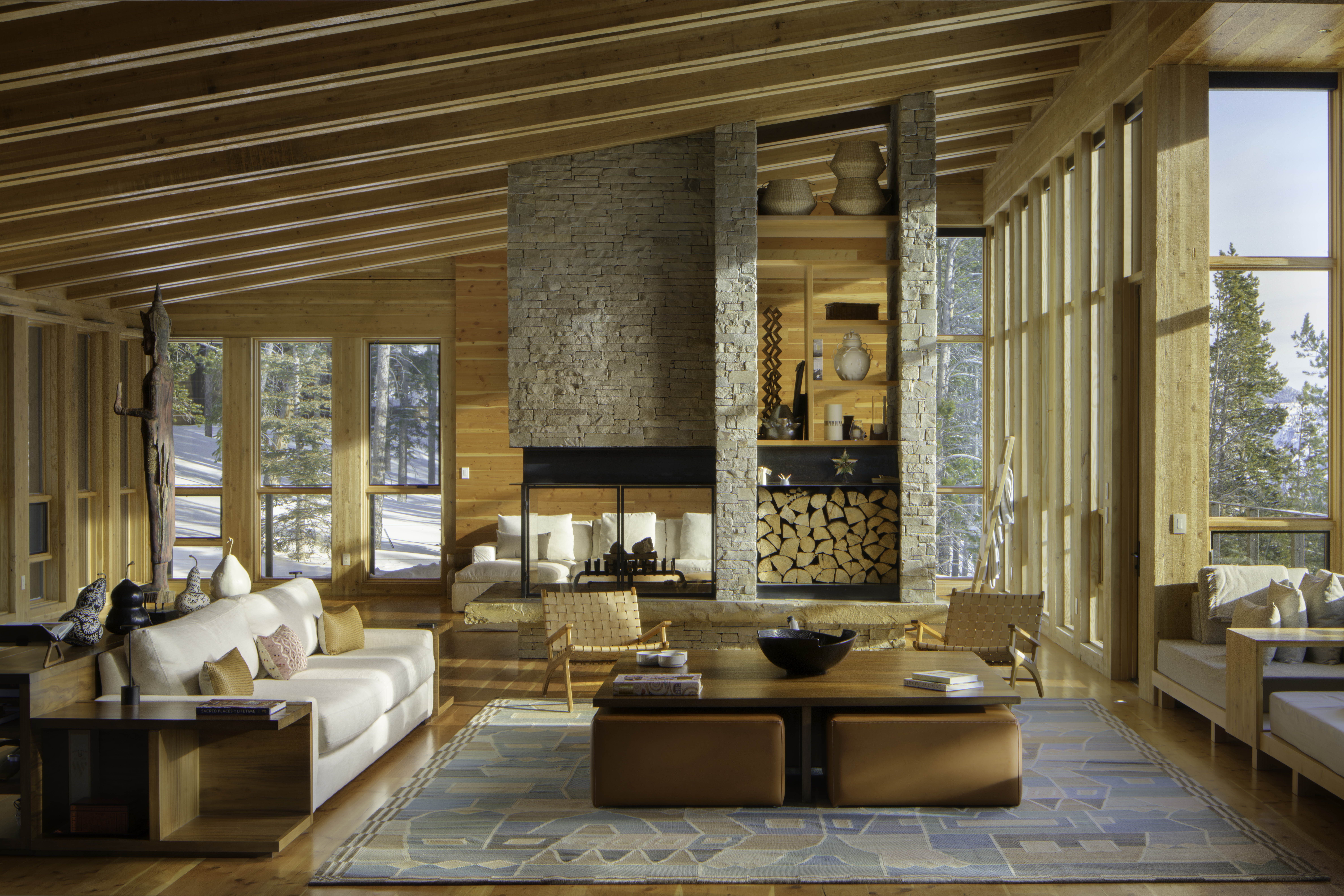 Andesite Ridge — Living