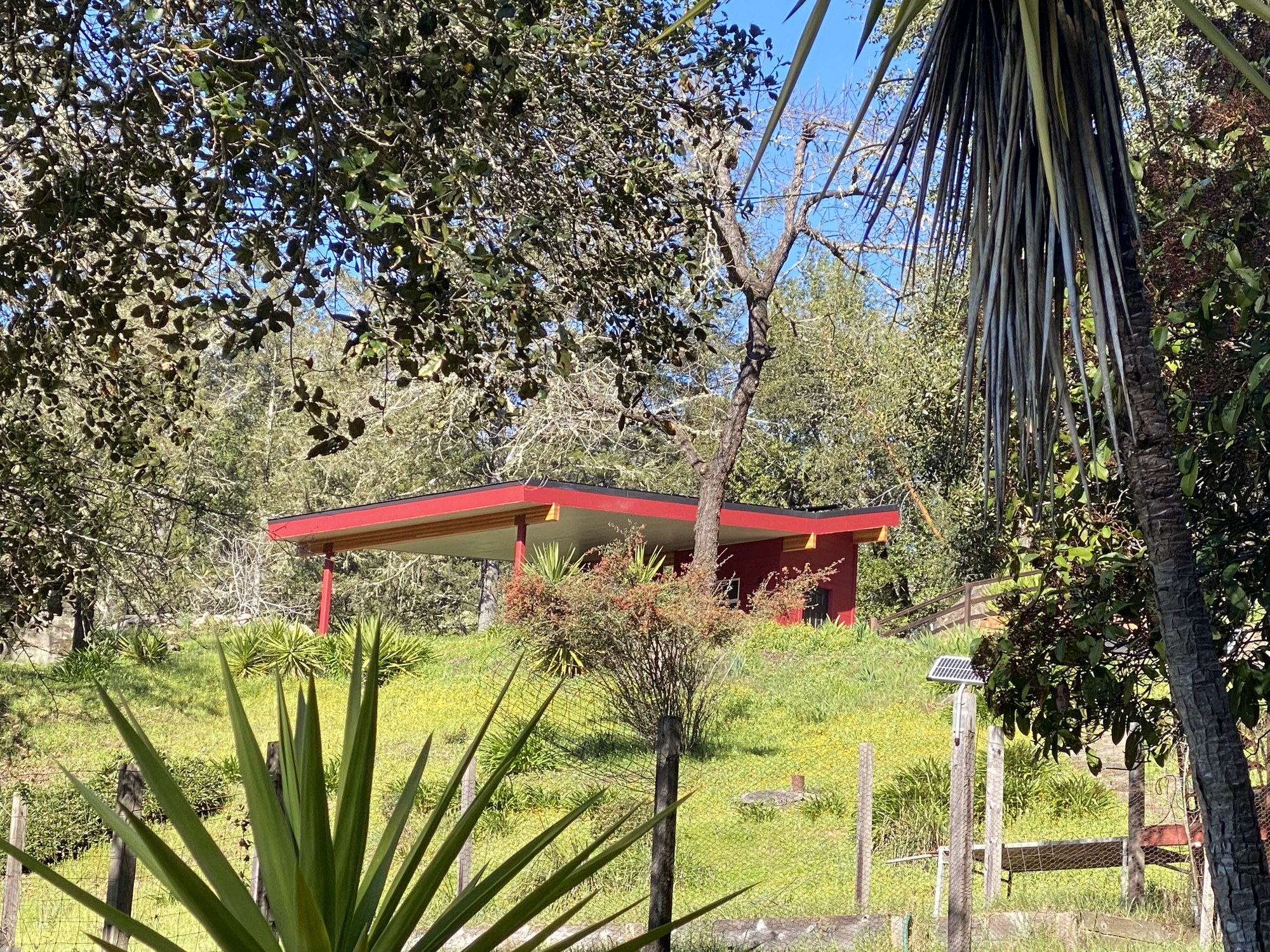 Sonoma Solarport — the carport and store in the California sun